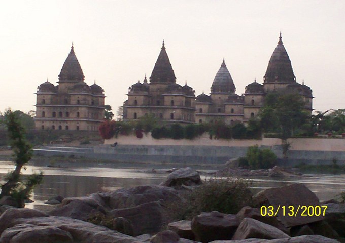 インドラジャスターンマクハニラッシー