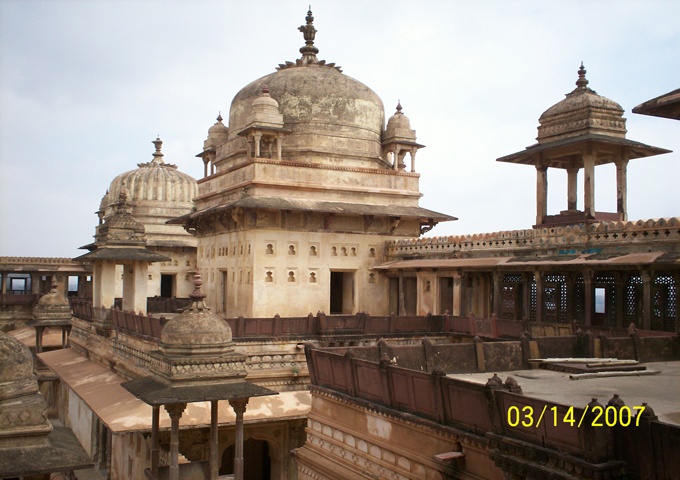 インドラジャスターン日本語コーディネート